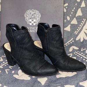 Vince Camuto Binks booties
